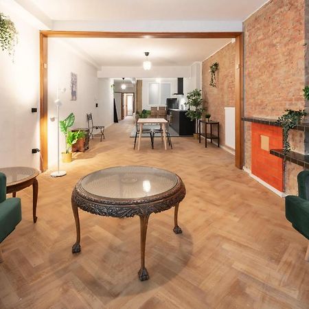 Charming And Spacious Antwerp City Center Apartments Dış mekan fotoğraf